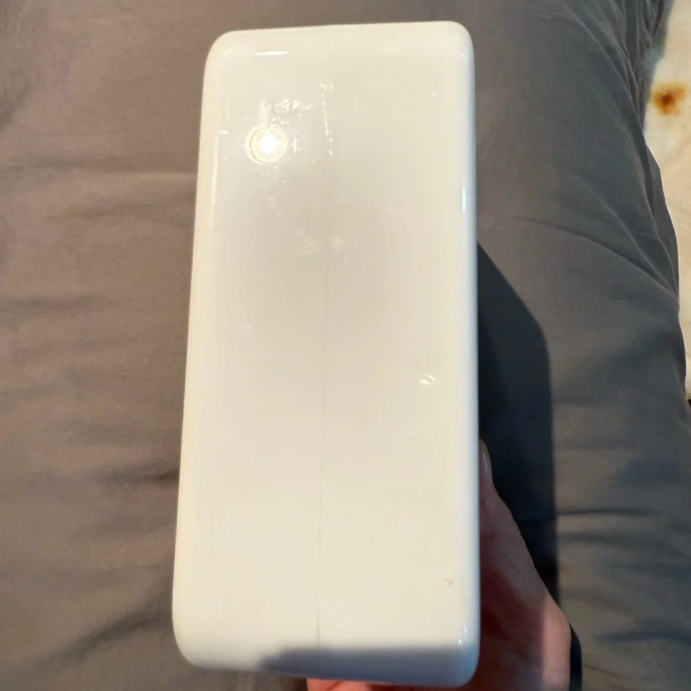Apple Watch case‎ box no major flaws mold surface wear